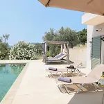 J&j Moraitika
