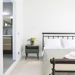 Villa J&j