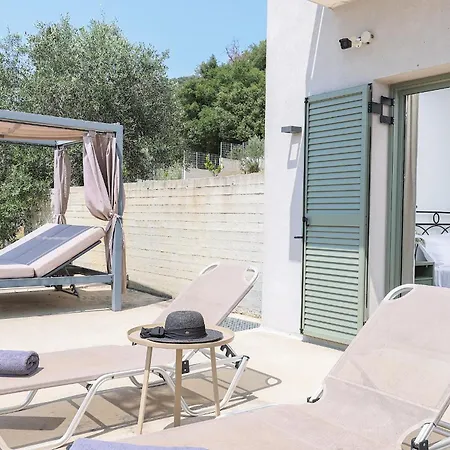 Villa J&j Moraḯtika